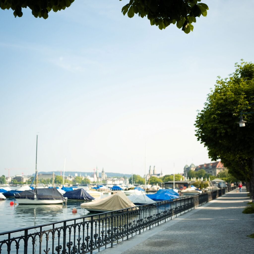 Zurich Office – Lake View